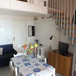 Golden River N6 شقة مارينا دي كامبو