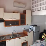 Golden River N6 شقة مارينا دي كامبو